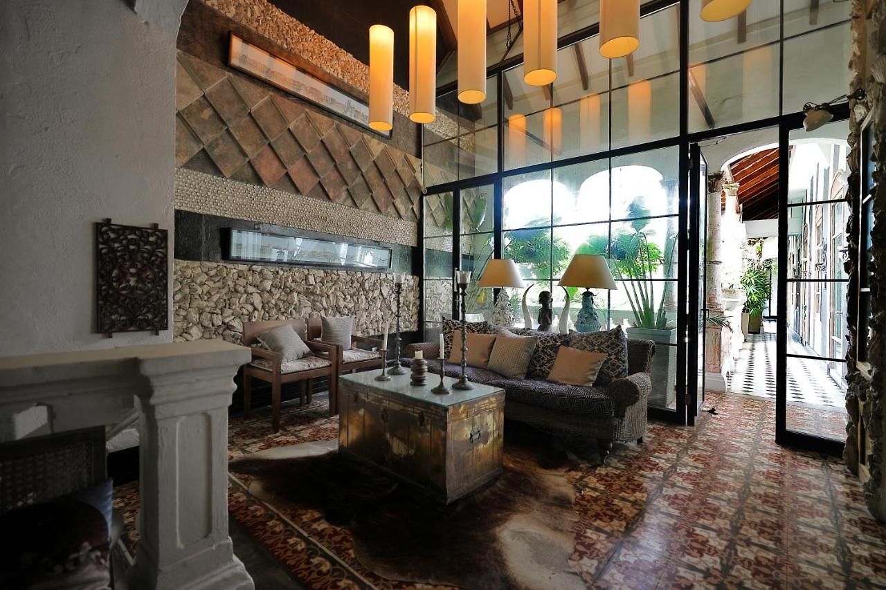 Hotel Casa Lola Deluxe Gallery