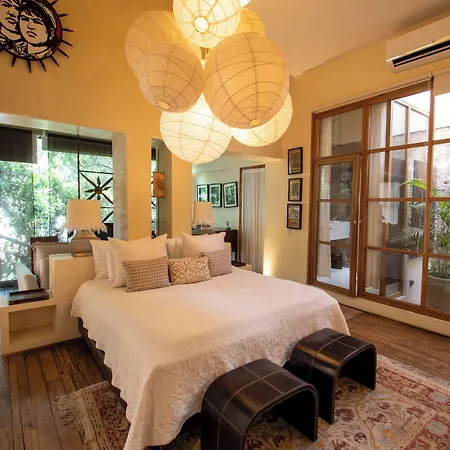 Hotel Casa Lola Deluxe Gallery