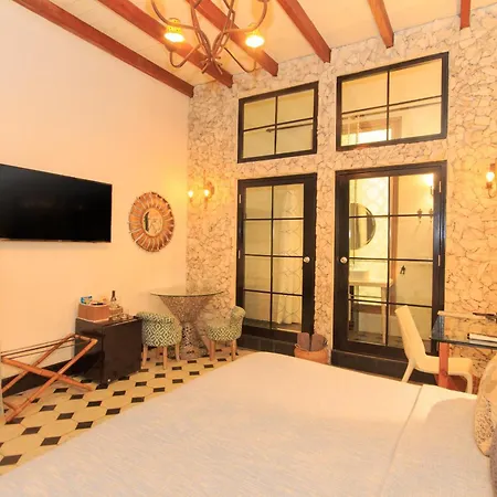 Casa Lola Deluxe Gallery Cartagena
